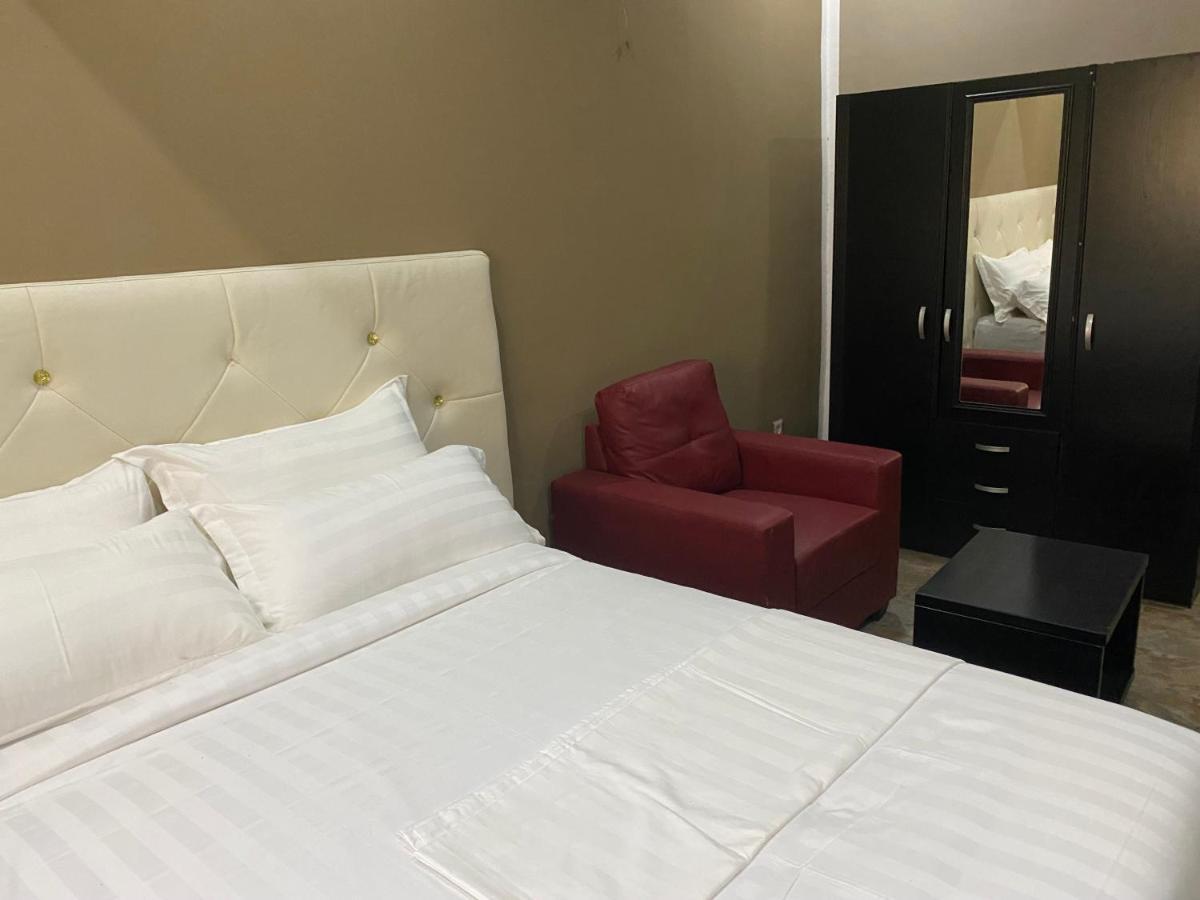 Colibri Inn Hotel Kolwezi المظهر الخارجي الصورة